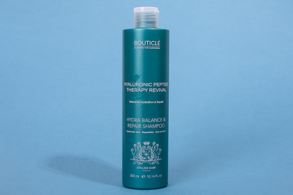 BOUTICLE Увлажняющий шампунь для очень сухих и поврежденных волос “Hydra Balance & Repair Shampoo” - 300 мл